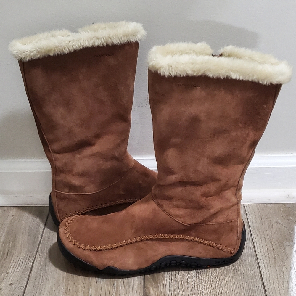 NWOT Wolverine Women Clare X-Stitch Side Seude Zip Boots